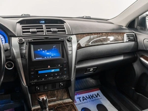 Седан Toyota Camry 2014 года, 1900000 рублей, Красноярск