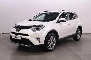 Внедорожник Toyota RAV4 2017 года, 2700000 рублей, Брянск