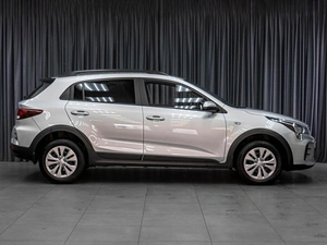 Хетчбэк Kia Rio X 2022 года, 1659000 рублей, Тюмень