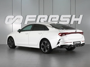 Седан Kia K5 2020 года, 2390000 рублей, Красный Пахарь