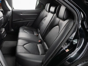 Седан Toyota Camry 2018 года, 2749000 рублей, Тюмень