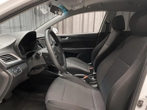 Седан Hyundai Solaris 2021 года, 1555000 рублей, Красноярск