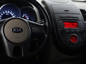 Хетчбэк Kia Soul 2013 года, 1030055 рублей, Москва