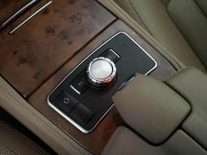 Седан Mercedes-benz CLS-класс 2012 года, 2777077 рублей, Москва