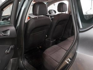 Хетчбэк Opel Astra 2011 года, 749000 рублей, Воронеж