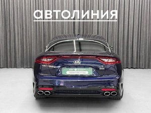 Лифтбек Kia Stinger 2019 года, 2399000 рублей, Красноярск