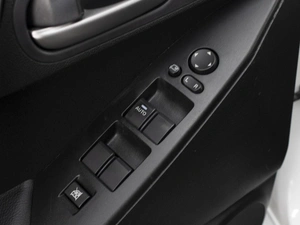 Хетчбэк Mazda 3 2011 года, 850000 рублей, Омск