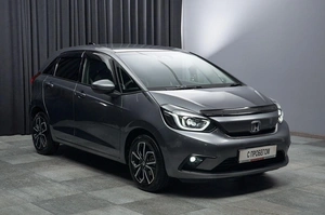Хетчбэк Honda Fit 2020 года, 1699000 рублей, Красноярск