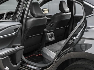 Седан Toyota Camry 2025 года, 4699000 рублей, Кирилловка