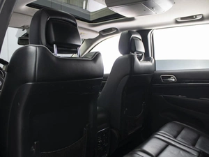 Внедорожник Jeep Grand Cherokee 2012 года, 1450000 рублей, Омск