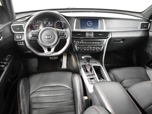 Седан Kia Optima 2017 года, 1763100 рублей, Казань