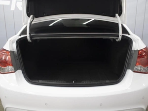 Седан Chevrolet Cruze 2013 года, 590000 рублей, Омск
