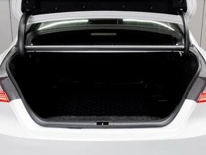 Седан Toyota Camry 2019 года, 2999000 рублей, Тюмень