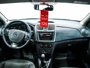 Хетчбэк Renault Sandero Stepway 2017 года, 839000 рублей, Красноярск
