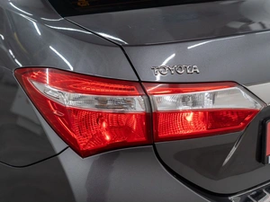 Седан Toyota Corolla 2013 года, 1300000 рублей, Красноярск