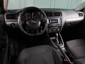 Седан Volkswagen Jetta 2015 года, 1050000 рублей, Воронеж