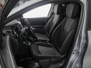 Внедорожник Renault Kaptur 2019 года, 1689000 рублей, Тюмень