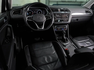 Внедорожник Volkswagen Tiguan 2019 года, 2480000 рублей, Воронеж
