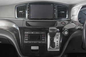 Минивэн Nissan Elgrand 2018 года, 3449000 рублей, Кемерово