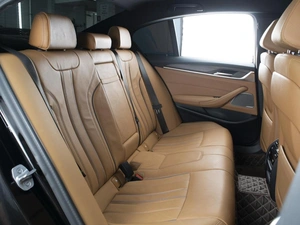 Седан BMW 5 серия 2021 года, 7600000 рублей, Омск