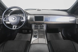 Седан Jaguar XF 2014 года, 1719000 рублей, Кемерово