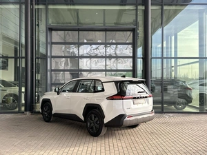 Внедорожник Toyota RAV4 2026 года, 4830000 рублей, Уфа