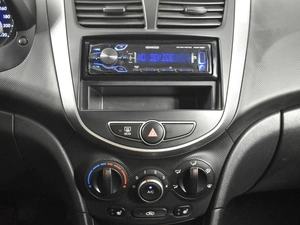 Седан Hyundai Solaris 2015 года, 809900 рублей, Казань