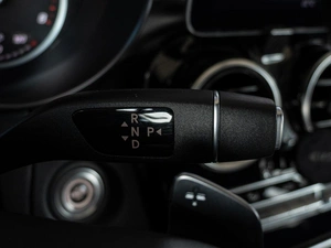 Седан Mercedes-benz C-класс 2019 года, 3000000 рублей, Краснодар