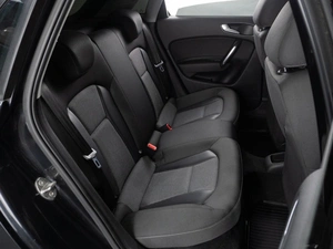 Хетчбэк Audi A1 2013 года, 999000 рублей, Тюмень