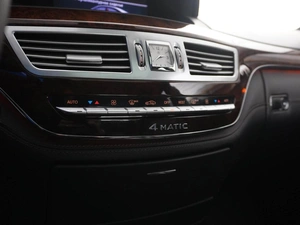 Седан Mercedes-benz S-класс 2011 года, 1300055 рублей, Москва