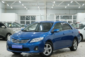 Седан Toyota Corolla 2011 года, 1099000 рублей, Омск