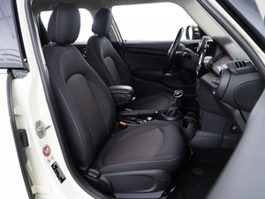 Хетчбэк MINI Cooper 2017 года, 1479050 рублей, Москва