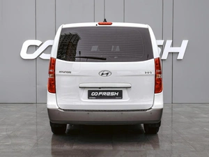 Минивэн Hyundai H-1 2019 года, 4750000 рублей, Краснодар