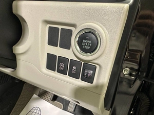 Хетчбэк Toyota Passo 2017 года, 789000 рублей, Красноярск
