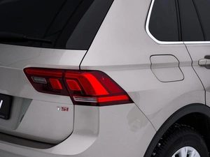 Внедорожник Volkswagen Tiguan 2017 года, 2100000 рублей, Тверь