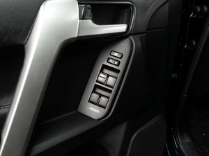 Внедорожник Toyota Land Cruiser Prado 2019 года, 5459000 рублей, Тюмень