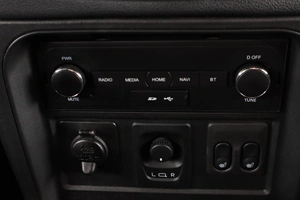 Внедорожник ВАЗ (LADA) Niva Travel 2024 года, 1339000 рублей, Пермь