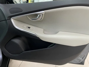 Хетчбэк Volvo V40 2014 года, 1247000 рублей, Солонцы