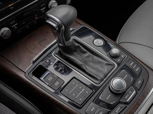 Седан Audi A6 2012 года, 1650000 рублей, Краснодар