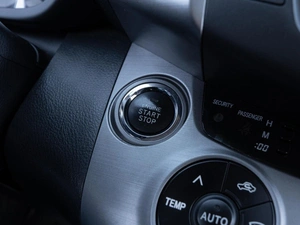 Внедорожник Toyota RAV4 2006 года, 1379000 рублей, Волгоград