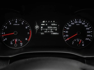 Седан Kia Optima 2016 года, 1899000 рублей, Кирилловка