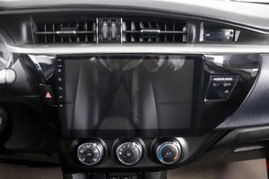 Седан Toyota Corolla 2014 года, 949000 рублей, Пермь