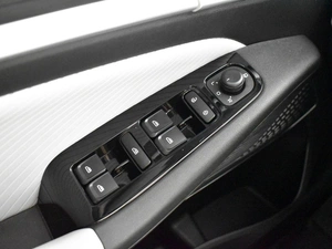 Седан Geely Emgrand 2023 года, 1724200 рублей, Казань