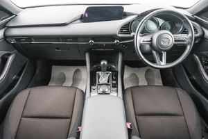 Хетчбэк Mazda 3 2021 года, 2069000 рублей, Красноярск