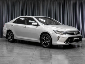 Седан Toyota Camry 2017 года, 2349000 рублей, Тюмень