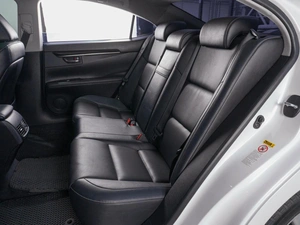 Седан Lexus ES 2015 года, 2399000 рублей, Сургут