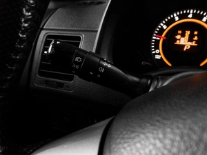 Седан Toyota Corolla 2012 года, 1199000 рублей, Тюмень