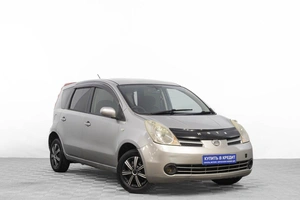 Хетчбэк Nissan Note 2005 года, 389000 рублей, Барнаул