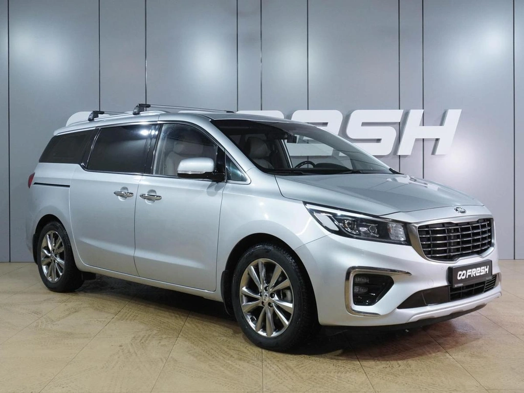 Минивэн Kia Carnival 2020 года, 3149000 рублей, Воронеж