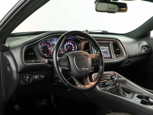 Купе Dodge Challenger 2019 года, 3639050 рублей, Москва